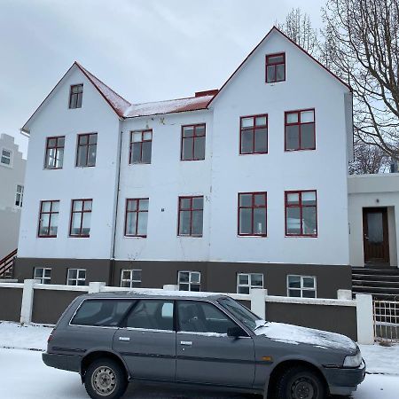 Day Dream Central Akureyri Two Bedroom Apartment Kültér fotó